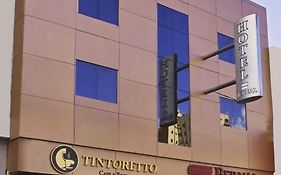 Hotel Bernal